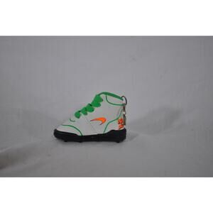 Newport Pleasure Shoe Key Chain